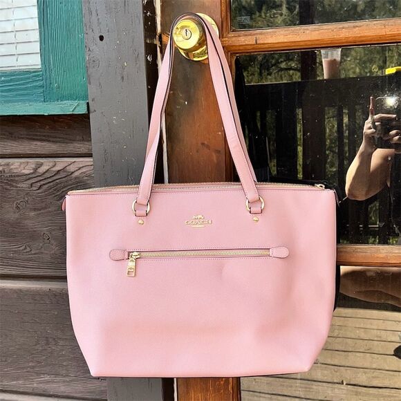 COACH Pink Leather Gallery Tote with Rose Print Interior Women's Bag AUTHENTIC - Picture 1 of 12